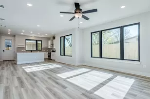 206 E Wonsley Dr, Austin, TX 78753 - Photo 3