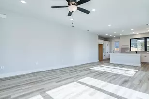 206 E Wonsley Dr, Austin, TX 78753 - Photo 9