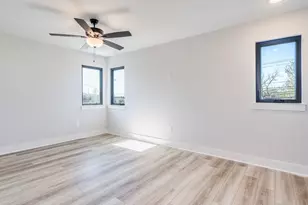 206 E Wonsley Dr, Austin, TX 78753 - Photo 17