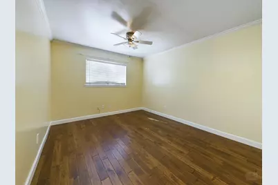 803 W 28th Street #206, Austin, TX 78705 - Photo 3