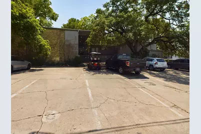 803 W 28th Street #206, Austin, TX 78705 - Photo 25
