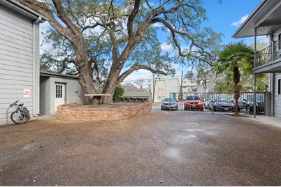 803 W 28th Street #206, Austin, TX 78705 - Photo 9