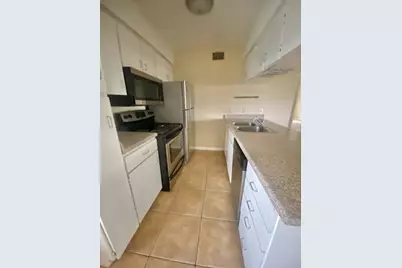 910 Duncan Lane #61, Austin, TX 78705 - Photo 9