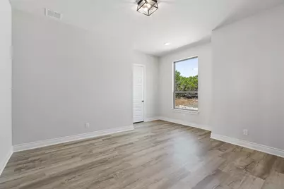 25012 Montana Creek Crossing, Marble Falls, TX 78654 - Photo 5