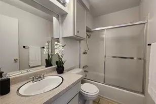 6501 E Hill Dr, Austin, TX 78731 - Photo 9