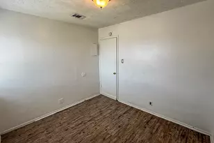 501 Hardin Ct, Austin, TX 78753 - Photo 9