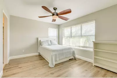 704 Deckhouse Drive, Lago Vista, TX 78645 - Photo 21