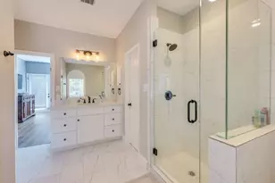 704 Deckhouse Dr, Lago Vista, TX 78645 - Photo 15