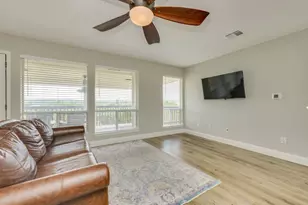 704 Deckhouse Dr, Lago Vista, TX 78645 - Photo 19