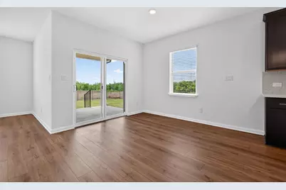 90 Flowers Avenue, Hutto, TX 78634 - Photo 5