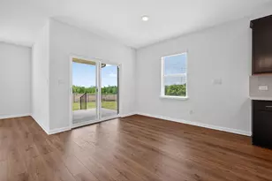 90 Flowers Ave, Hutto, TX 78634 - Photo 5