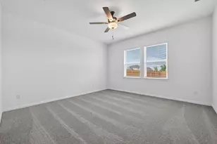 90 Flowers Ave, Hutto, TX 78634 - Photo 13