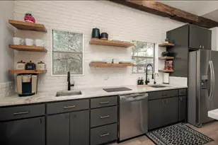 506 Beauchamp Rd, Dripping Springs, TX 78620 - Photo 7