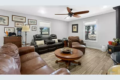 1498 County Road 313, Lexington, TX 78947 - Photo 7