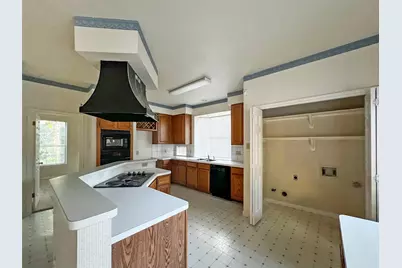 6204 Old Harbor Lane, Austin, TX 78739 - Photo 7