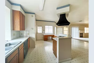 6204 Old Harbor Lane, Austin, TX 78739 - Photo 9