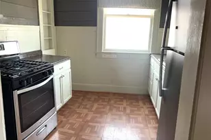 703 W 11th St, Austin, TX 78701 - Photo 7