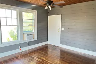 703 W 11th St, Austin, TX 78701 - Photo 5