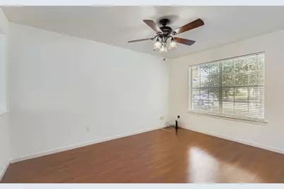 411 Meadow Park Drive, Georgetown, TX 78626 - Photo 5