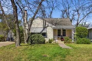 1030 E 44th St, Austin, TX 78751 - Photo 1