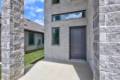 200 Hornet Street, Elgin, TX 78621 - Photo 3