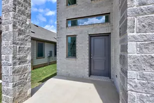 200 Hornet St, Elgin, TX 78621 - Photo 3