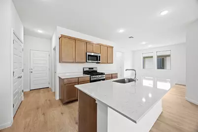 200 Hornet Street, Elgin, TX 78621 - Photo 11