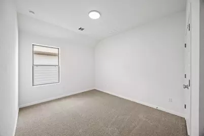 200 Hornet Street, Elgin, TX 78621 - Photo 29