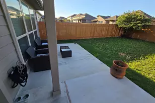 539 Tanda Ln, Hutto, TX 78634 - Photo 17