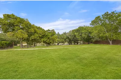 1313 Democrat Street, Blanco, TX 78606 - Photo 31