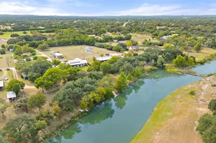 1313 Democrat St, Blanco, TX 78606 - Photo 39