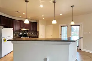 2009 Woodway Dr, Leander, TX 78641 - Photo 3