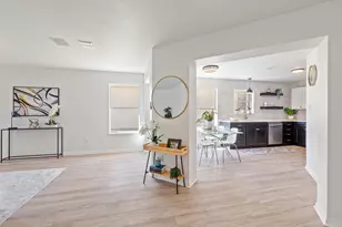 2127 Redwing Way, Round Rock, TX 78664 - Photo 3