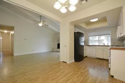 9410 E Meadow Vale, Austin, TX 78758 - Photo 9
