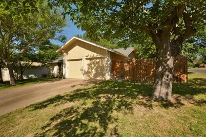 9410 E Meadow Vale, Austin, TX 78758 - Photo 3