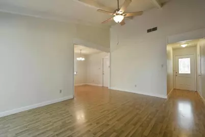 9410 E Meadow Vale, Austin, TX 78758 - Photo 7