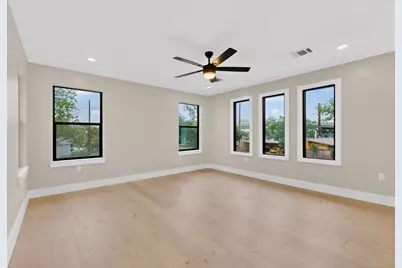5018 Highland Court, Austin, TX 78731 - Photo 15