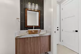 5018 Highland Ct, Austin, TX 78731 - Photo 7
