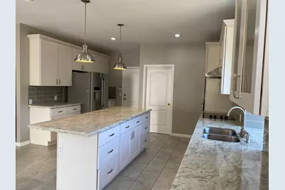 8800 Rattlebush Cove, Austin, TX 78750 - Photo 11
