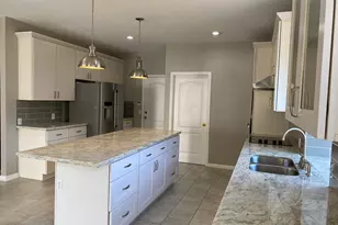 8800 Rattlebush Cove, Austin, TX 78750 - Photo 11