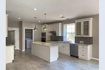 8800 Rattlebush Cove, Austin, TX 78750 - Photo 9