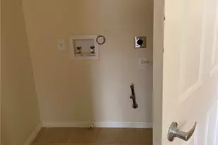 7708 San Felipe Blvd, Austin, TX 78729 - Photo 9