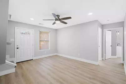 3107 E 13th Street #B, Austin, TX 78702 - Photo 43