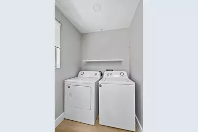 3107 E 13th Street #B, Austin, TX 78702 - Photo 11