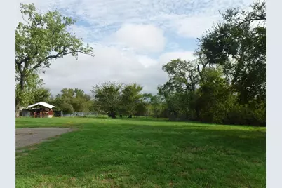 524 Old McDade Rd Old McDade Road, Elgin, TX 78621 - Photo 5