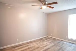 3003 Parker Ln, Austin, TX 78741 - Photo 13