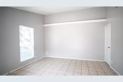 3003 Parker Lane #D, Austin, TX 78741 - Photo 9
