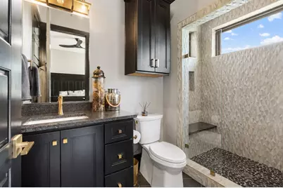 19204 Secretariat Place, Spicewood, TX 78669 - Photo 23