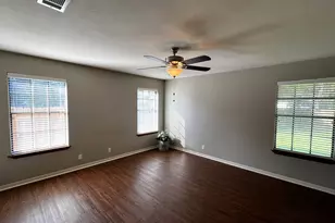 420 Jackson St, La Grange, TX 78945 - Photo 7