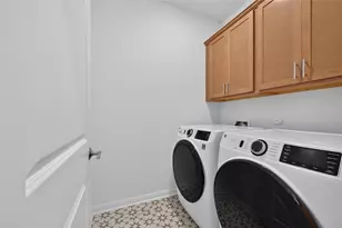 410 Doodle Ln, Hutto, TX 78634 - Photo 13
